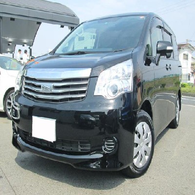 Buy Japanese Toyota Noah X At STC Japan
