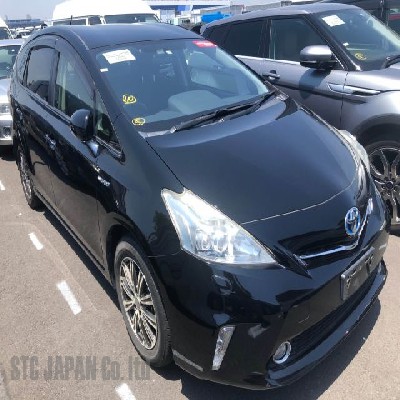 Buy Japanese Toyota Prius Alpha At STC Japan