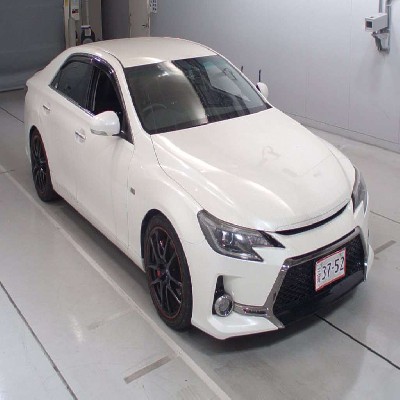 Buy Japanese Toyota Mark X Sports At STC Japan